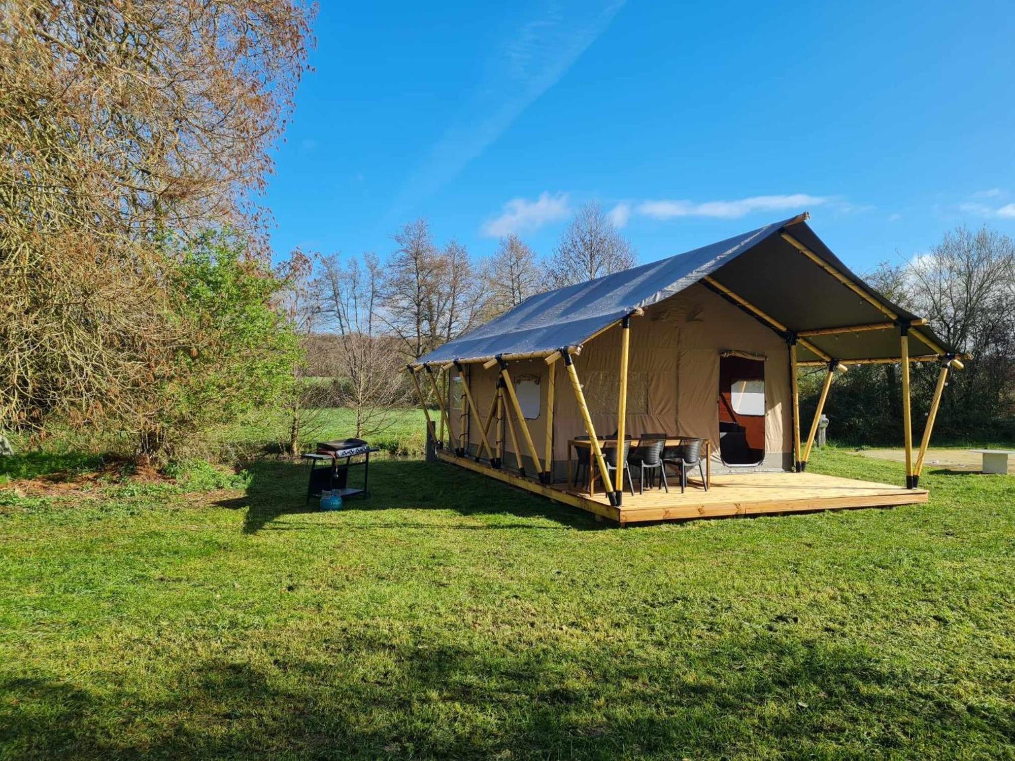 Camping De La Touche Ligueil Dış mekan fotoğraf